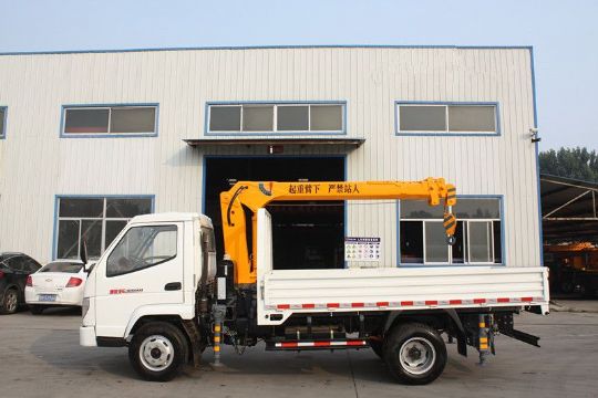 點(diǎn)擊查看詳細信息<br>標題：3噸國四隨車(chē)吊 閱讀次數：3640