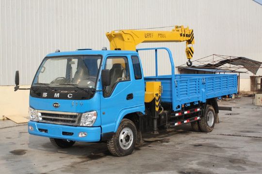 點(diǎn)擊查看詳細信息<br>標題：東風(fēng)隨車(chē)吊 閱讀次數：3274