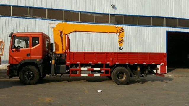 點(diǎn)擊查看詳細信息<br>標題：8噸隨車(chē)吊 閱讀次數：2603