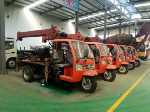 點(diǎn)擊查看詳細信息<br>標題：3噸吊樹(shù)機 閱讀次數：2606