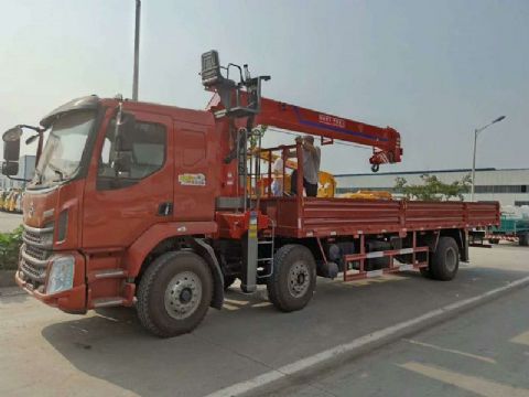 點(diǎn)擊查看詳細信息<br>標題：柳汽前四后四隨車(chē)吊 閱讀次數：2218