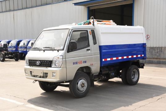 點(diǎn)擊查看詳細信息<br>標題：4.5方汽油垃圾車(chē) 閱讀次數：2230