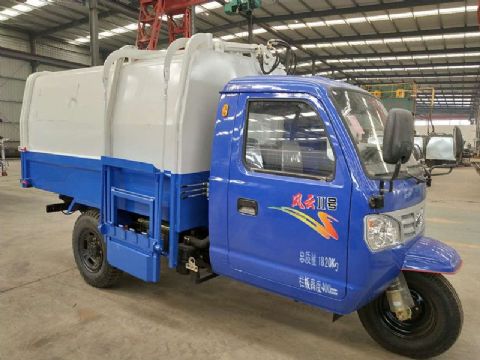 點(diǎn)擊查看詳細信息<br>標題：5方風(fēng)云二號垃圾車(chē) 閱讀次數：2348