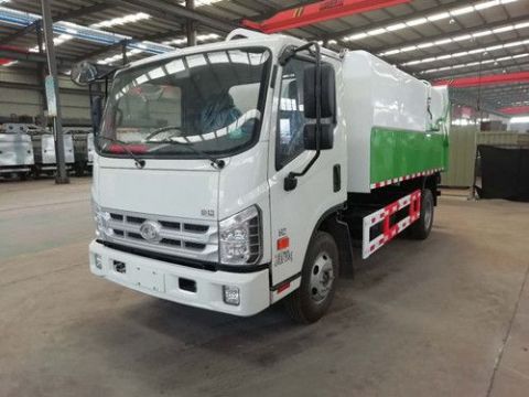 點(diǎn)擊查看詳細信息<br>標題：9方柴油垃圾車(chē) 閱讀次數：3566